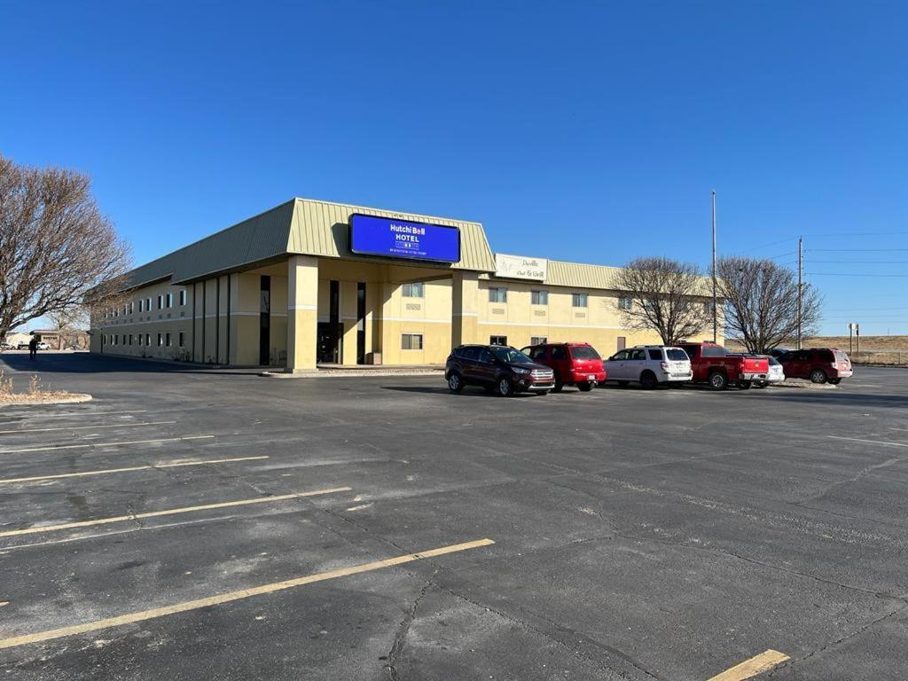 Hutchi Bell Hotel South Hutchinson Buitenkant foto